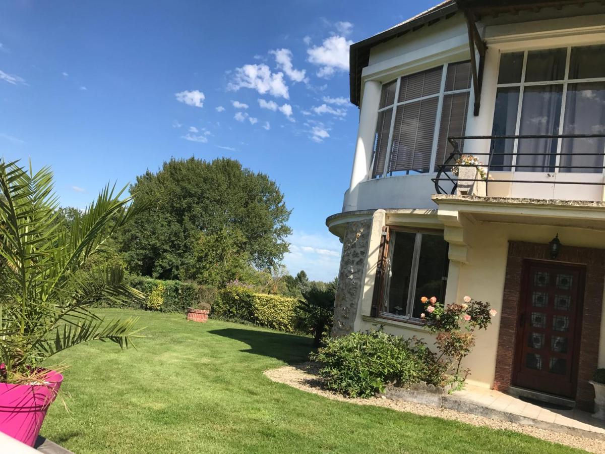Chambre D'Hotes Romance Saint-Jean-les-Deux-Jumeaux Exteriör bild